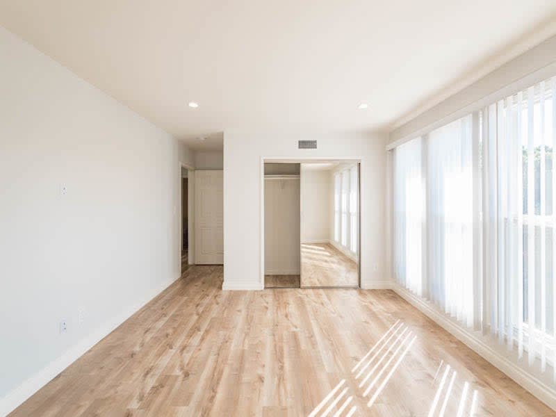 4331 Gateway Avenue #1