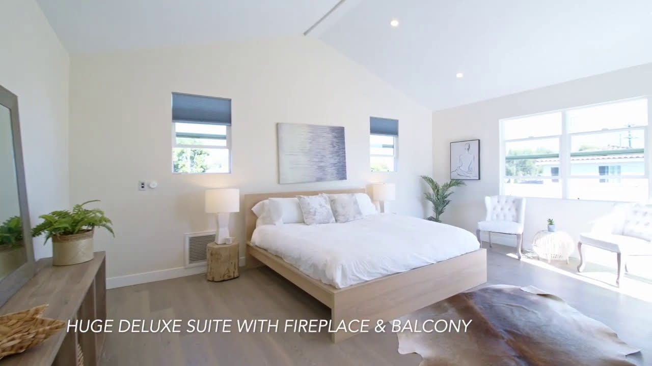 Introducing 1427 Walgrove Avenue LA 90066