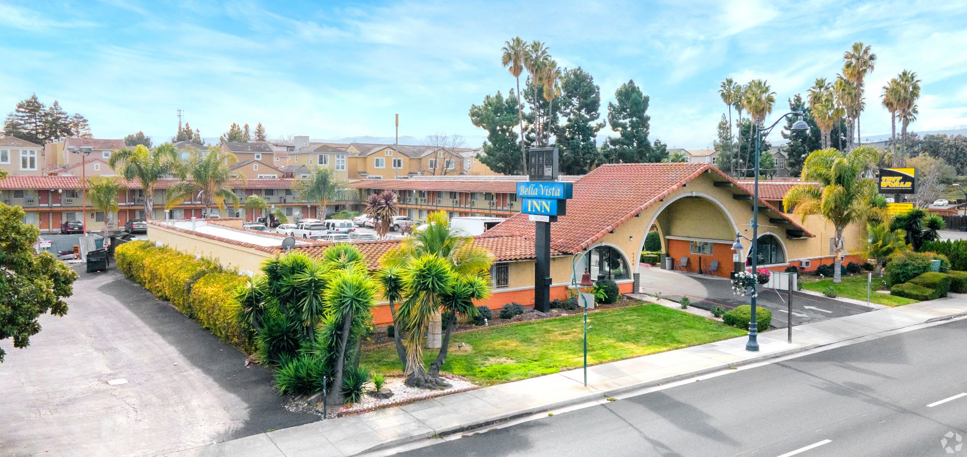 Bella Vista Inn Motel | Sold to Project HomeKey