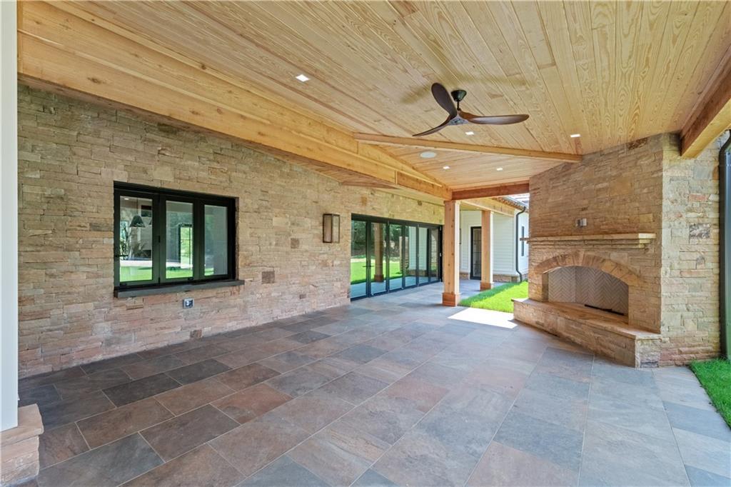 14500 Wood Road Milton, GA BUYER SIDE The Jenny Doyle Group