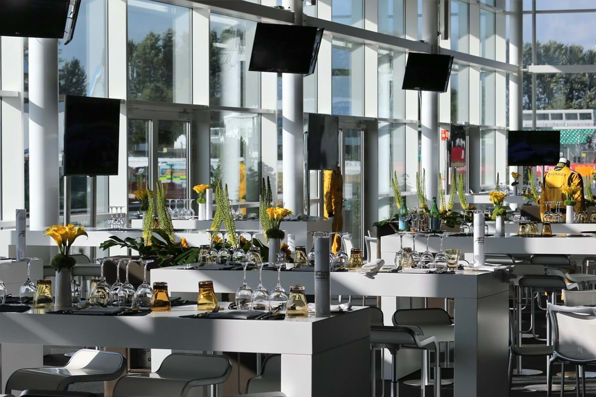 Luxury Experiences at the Formula 1 Paddock Club