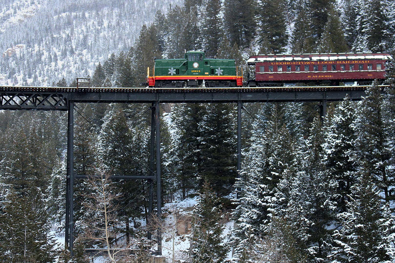 Colorado Christmas and Holiday Events and Family Activities in 2022 - Georgetown Loop Railroad