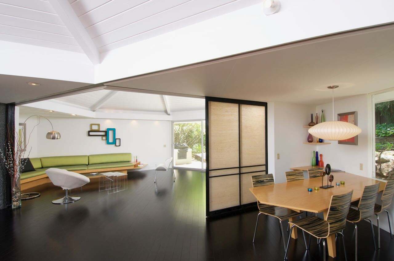 4754 VANALDEN Avenue