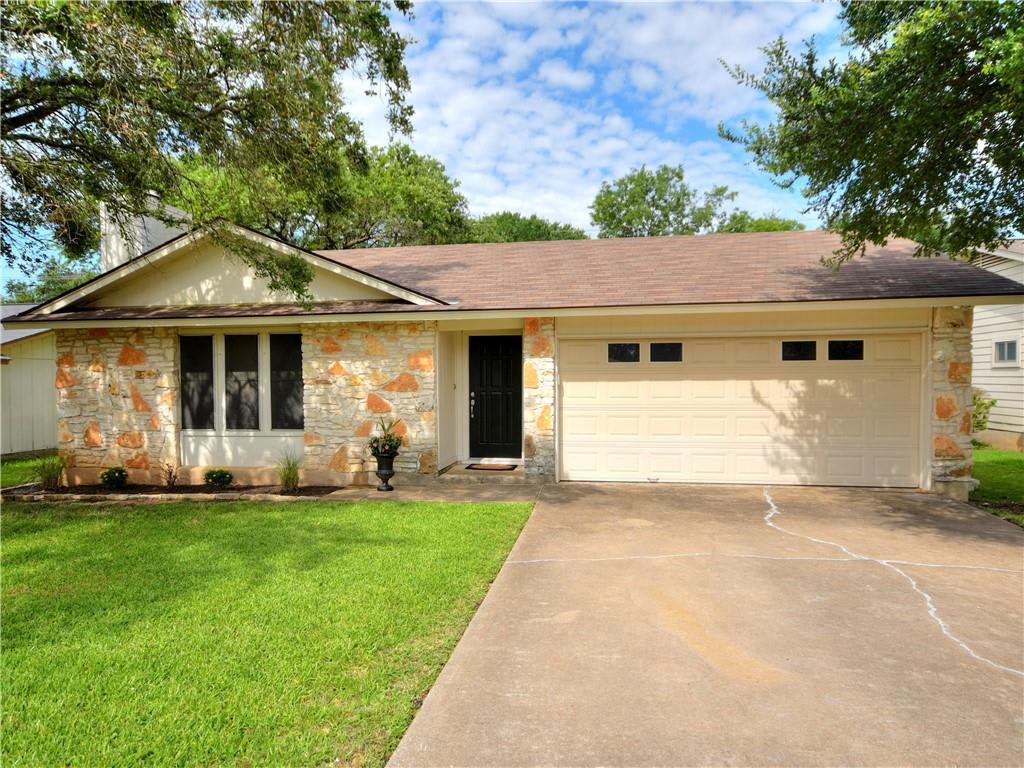 11204 Blackmoor Dr