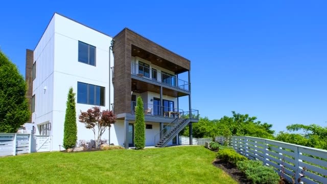 Touring a $1,600,000 Modern Nashville Home 