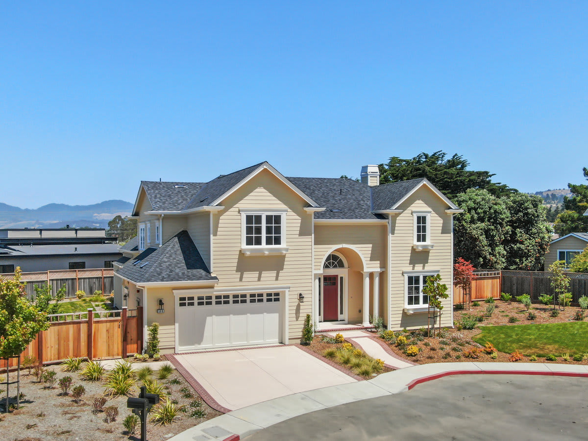 208 Carnoustie Court, Half Moon Bay 