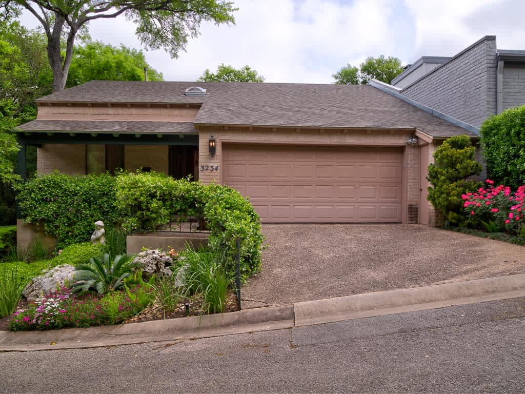 3234 Tarryhollow