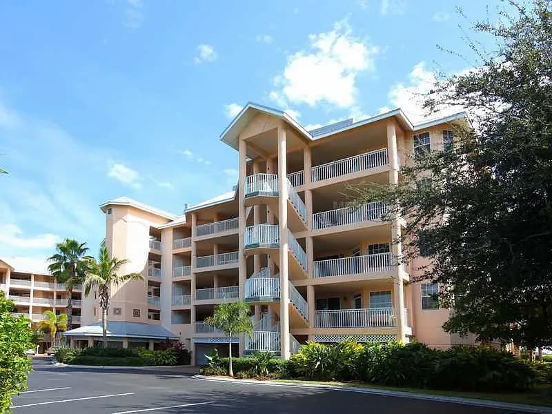 1240 Dolphin Bay Way Unit 204