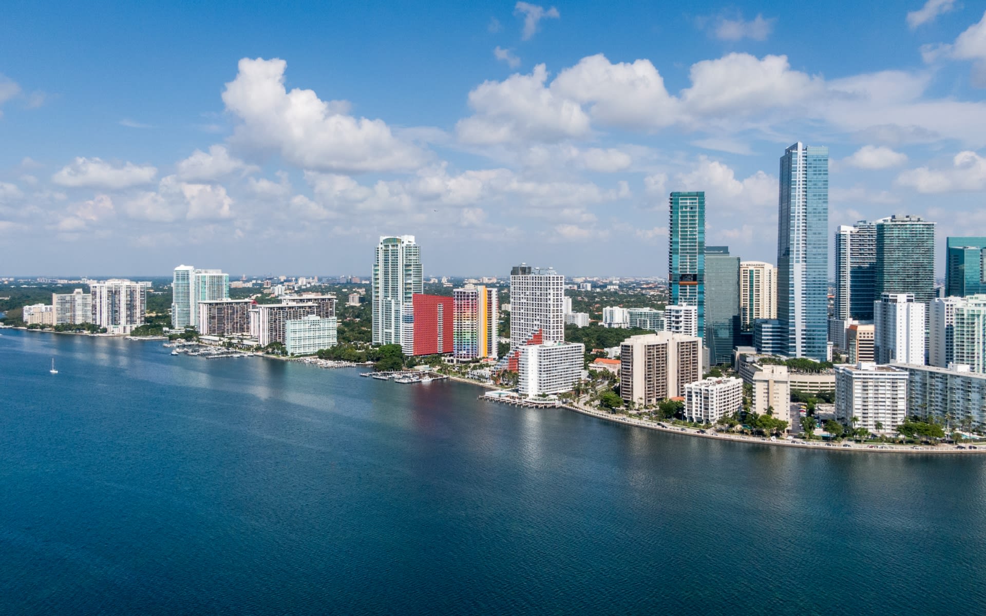 Downtown Miami, FL Neighborhood Guide Adrian Burke