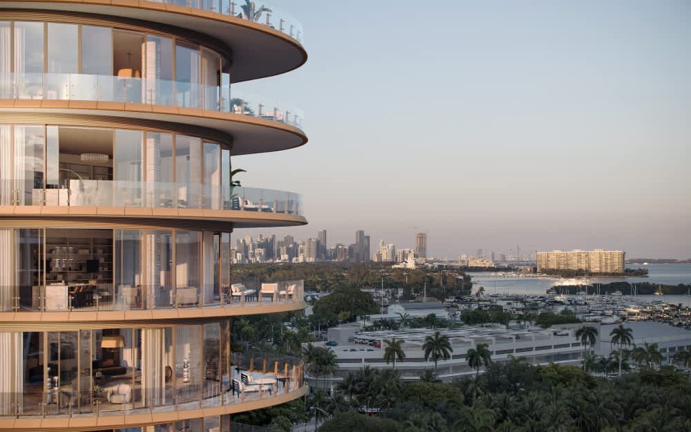 FOUR SEASONS COCONUT GROVE