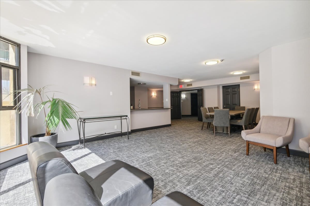 Yorkville Executive Rental