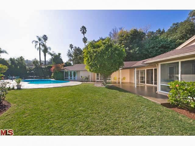 16830 Marmaduke Pl Encino, CA