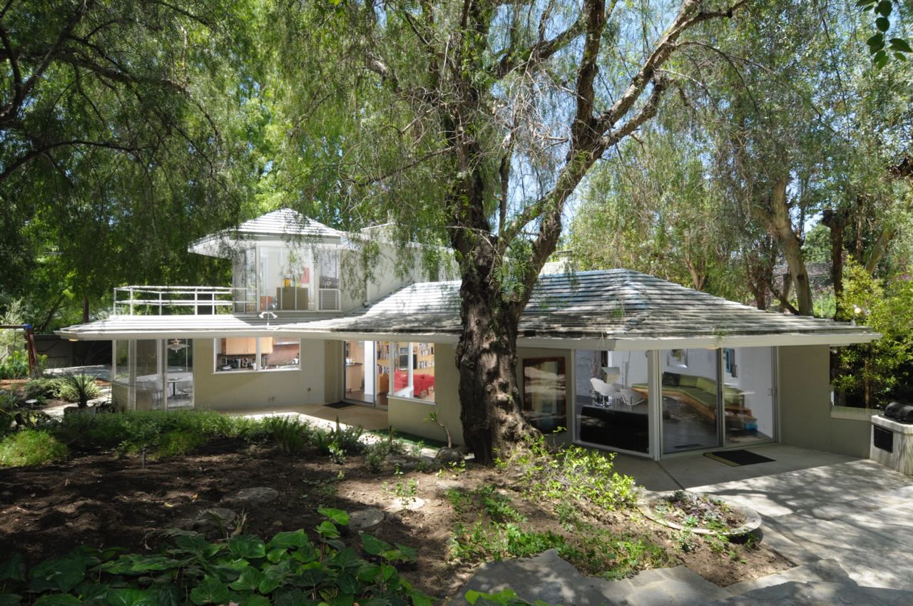 4754 VANALDEN Avenue