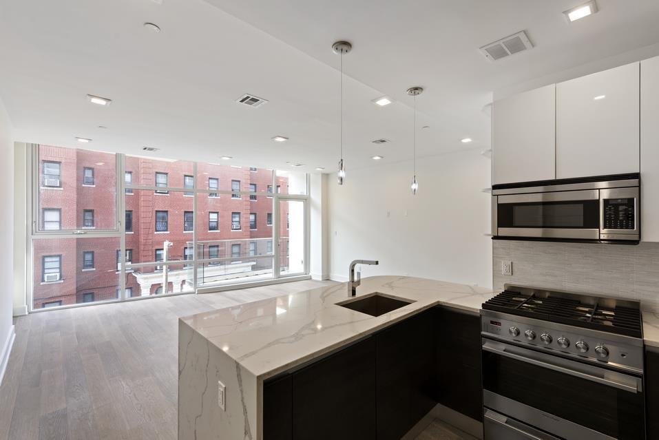 1769 East 13th St. Unit: 2-A