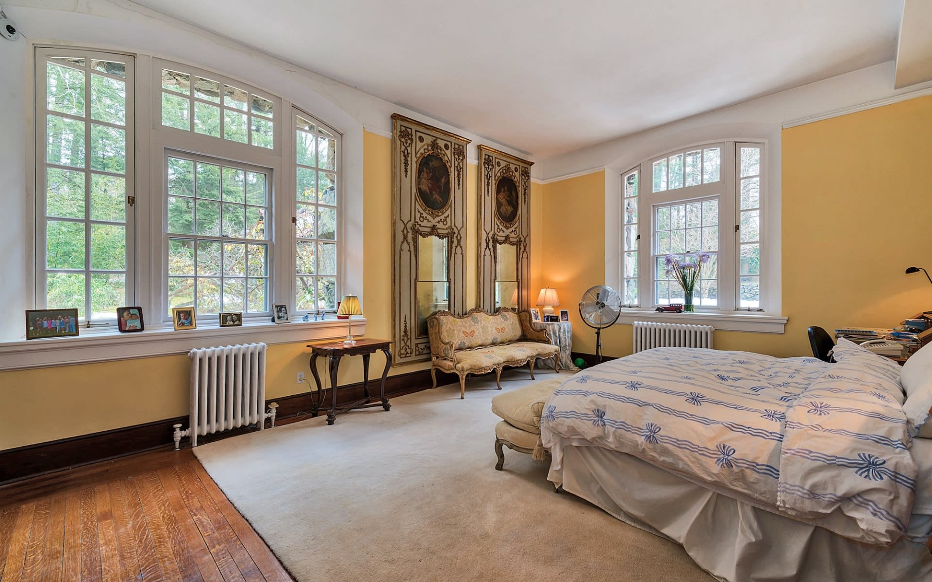 Lakefront Mansion Was Built for the Founder of Tuxedo Park Pierre