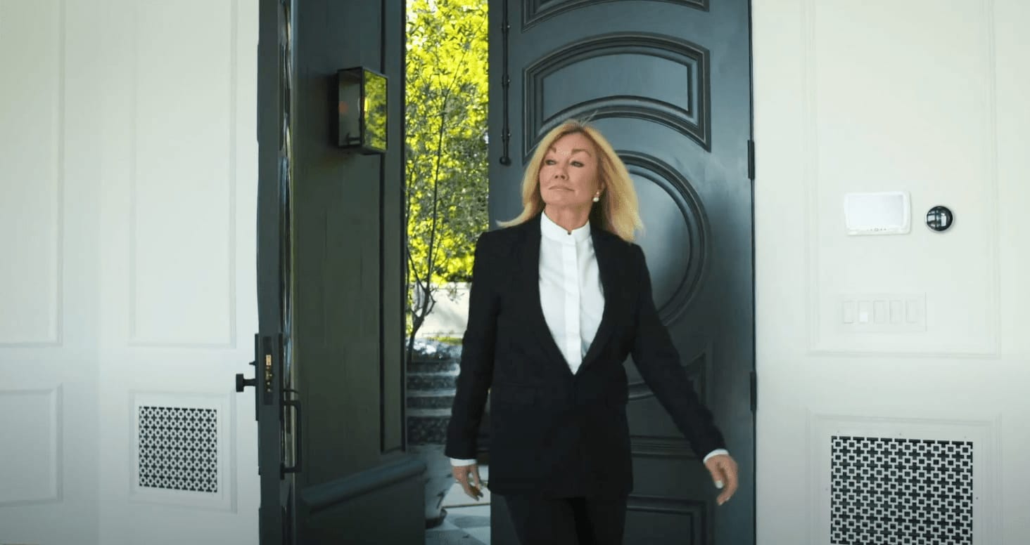 Jade Mills Beverly Hills Realtor & LA Real Estate Agent Near Me