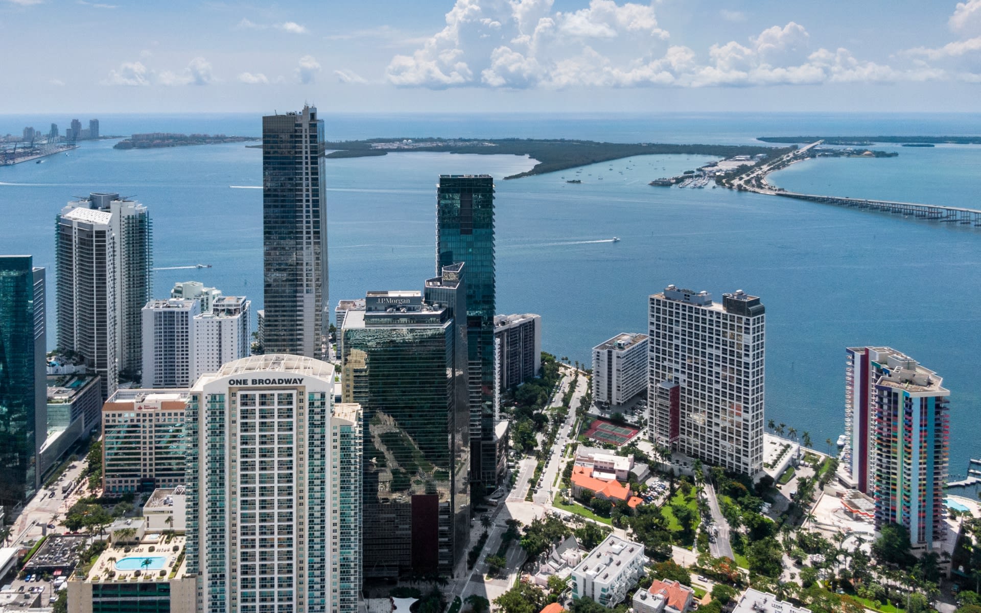 Downtown Miami, FL Neighborhood Guide Adrian Burke
