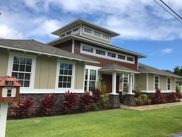 812 N Kalaheo