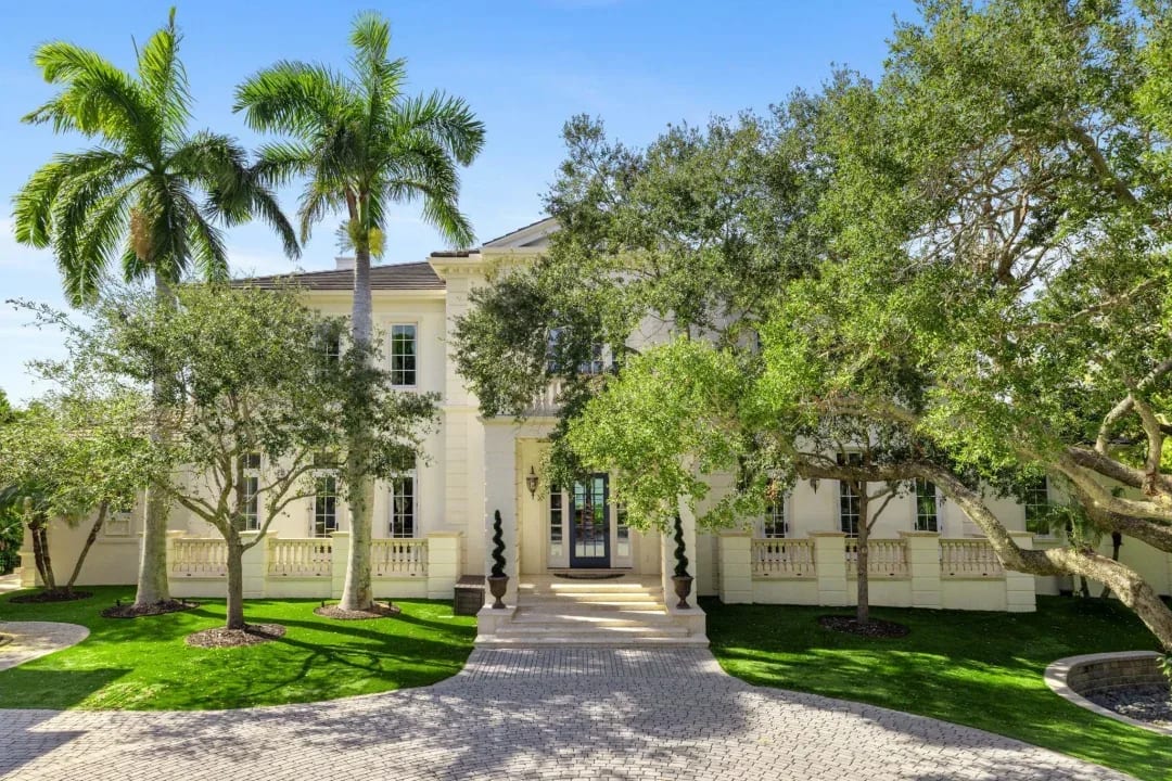 Will This $15 Million Siesta Key Home Be the Year’s Top Sale?