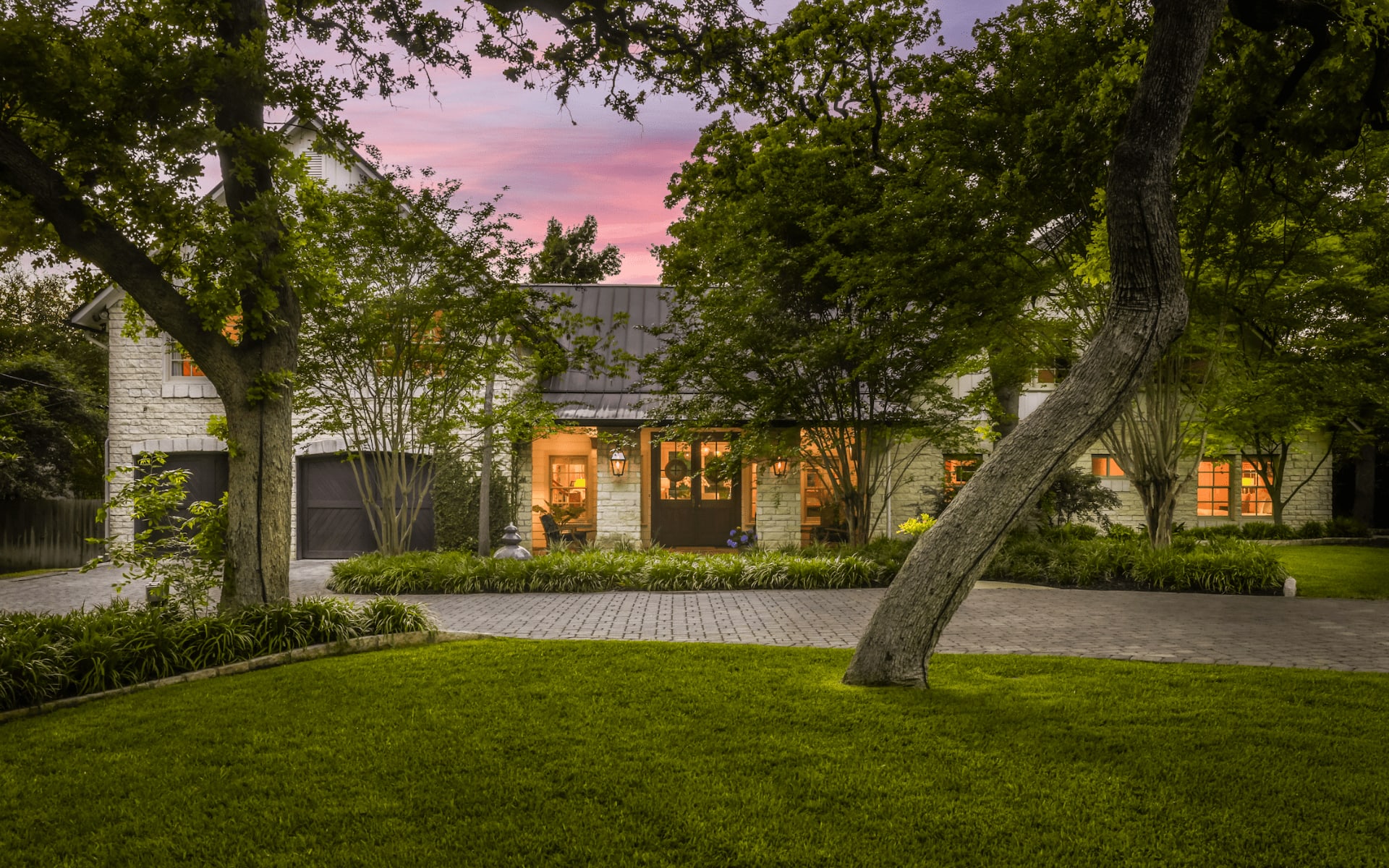 OFF MARKET | TARRYTOWN