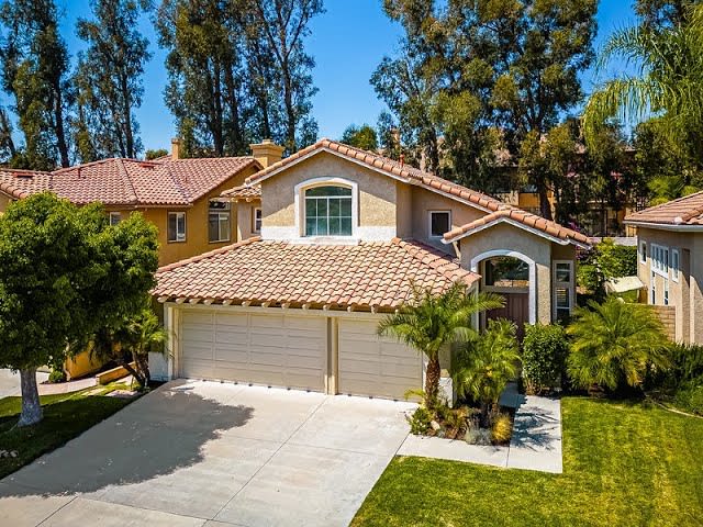 2751 Timmons, Tustin Ranch JUST LISTED 4 Bed 3 Bath 2,281sqft $1,550,000