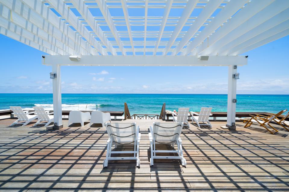 Bahamas Retreat Can Handle A Party Crowd Blog