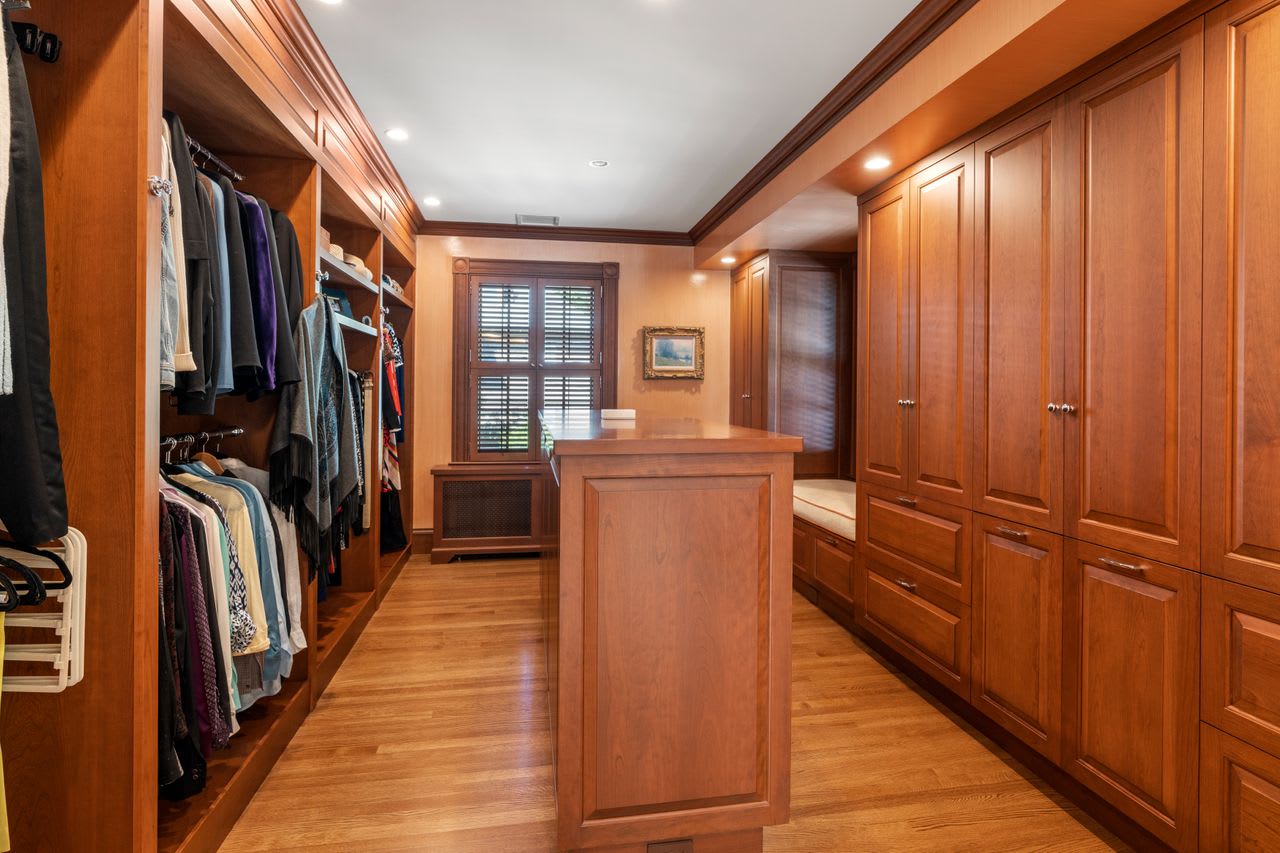 10 Appleton Street Gail Roberts, Ed Feijo & Team