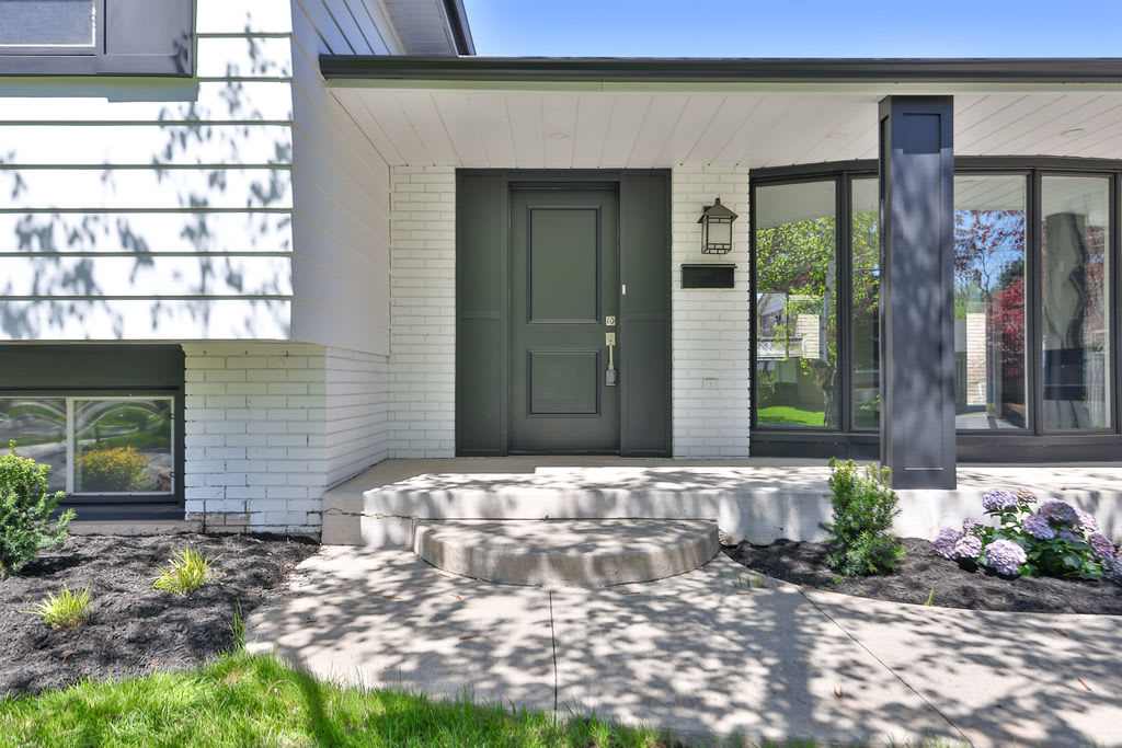 602 Jennifer Crescent, Burlington