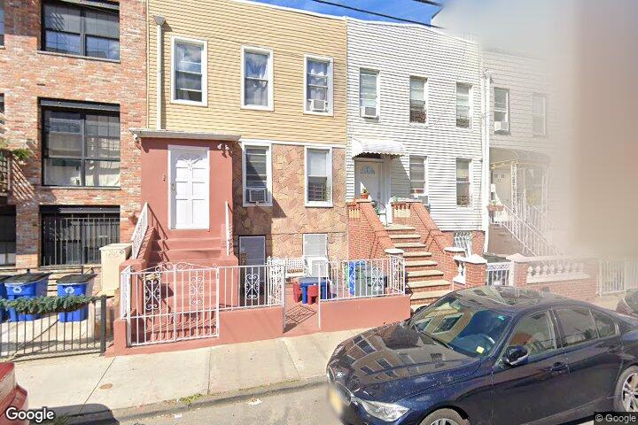 39 Troutman St