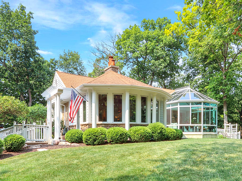 4+ Bedroom, 3 Bath Home in Fontana With Boat Slip Lake Geneva Real