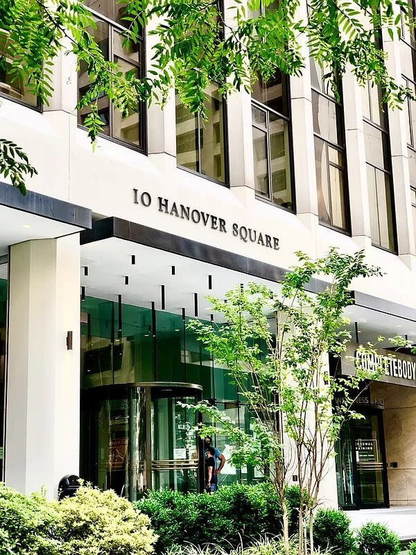 10 Hanover Square