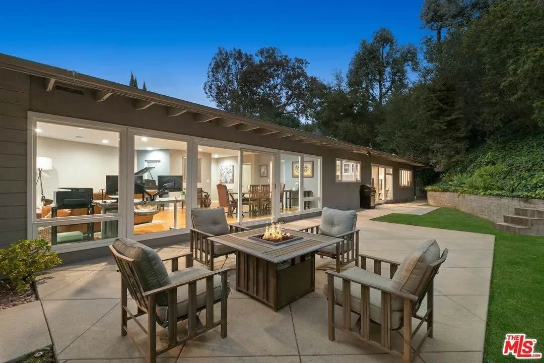 Brentwood Mid Century Pool Home