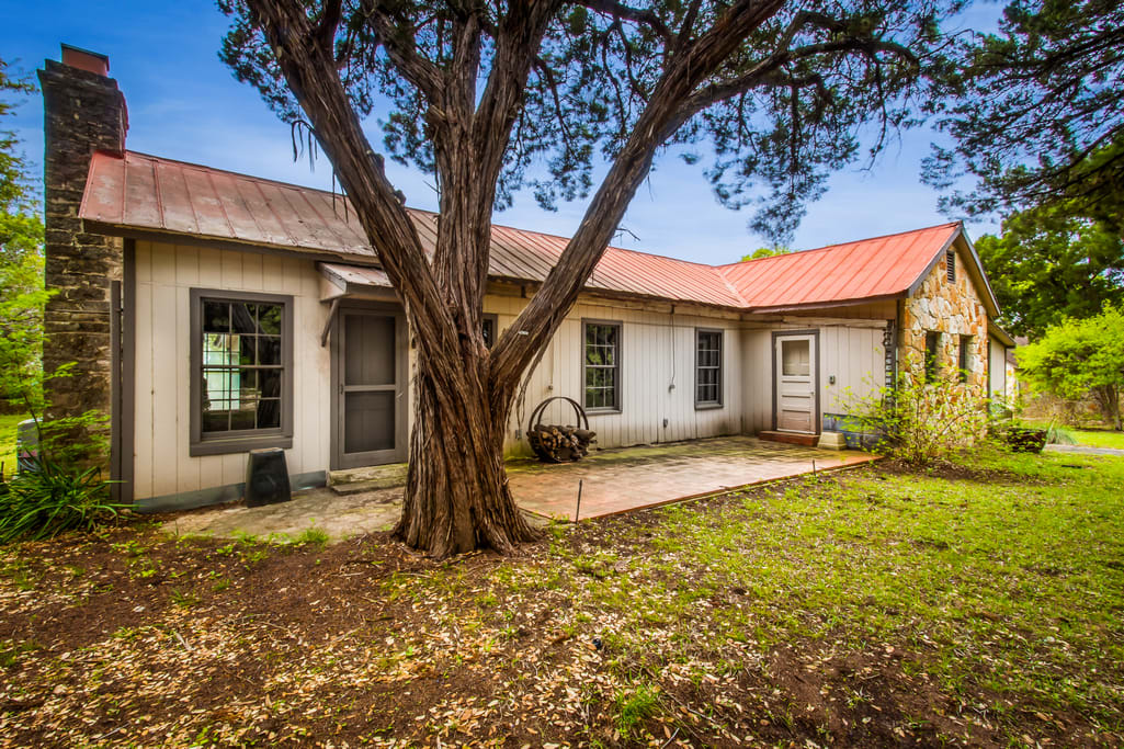 Lake Travis Waterfront Estate Eric Copper