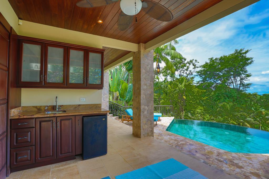 3 Bedroom Home With Stunning Ocean & Jungle Views - 18.94 Acres