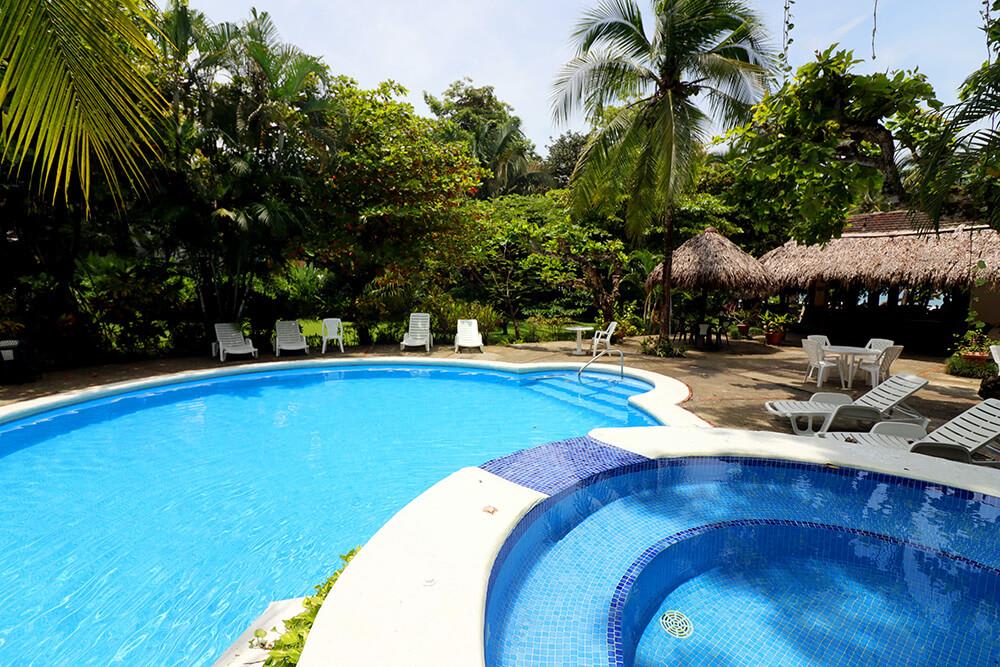 Manuel Antonio Beachfront Hotel