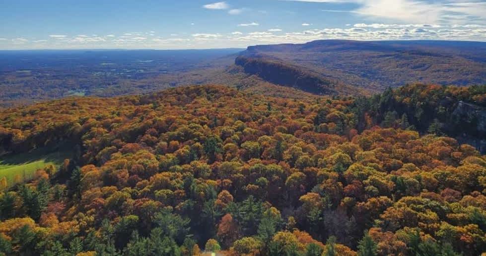 The Best Places to Experience Fall Foliage in Sussex County, NJ, and Warwick, NY