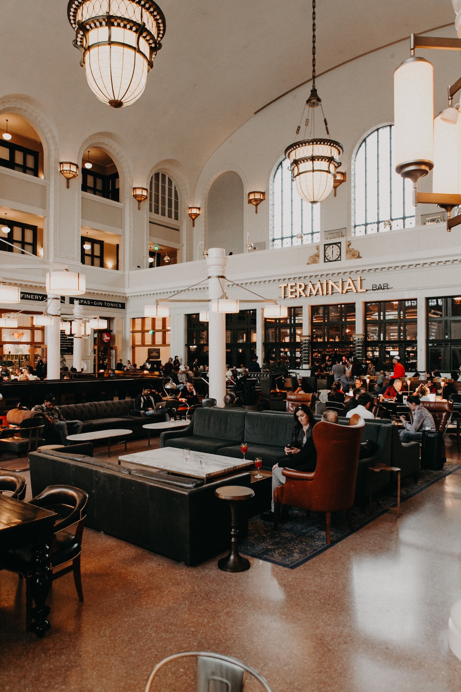 Denver Holiday Shopping - Denver's Union Station delivers over a dozen local shops