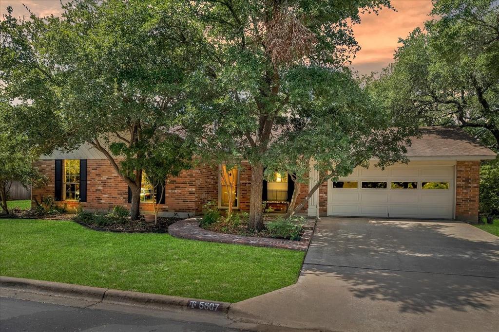 5607 Camp Fire Trl