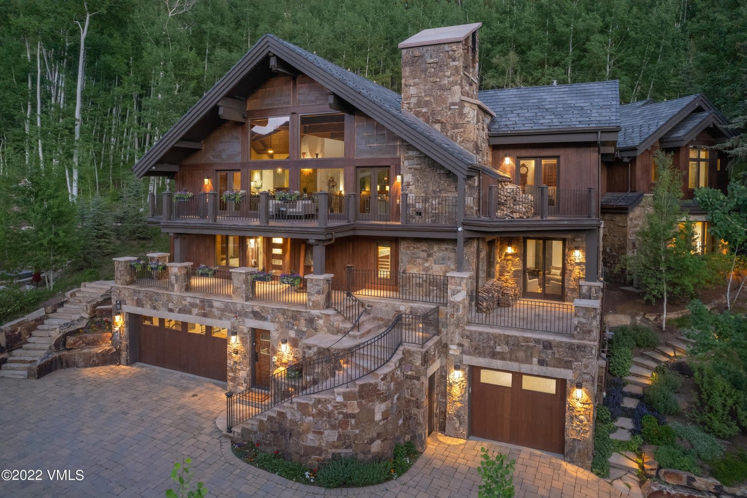 DeDe Dickinson Vail,CO Top Real Estate Agent