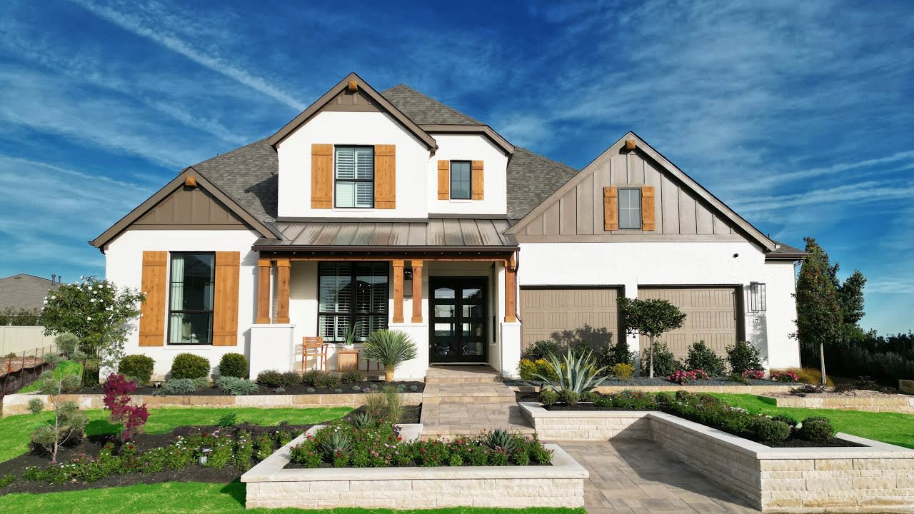3600+ sq ft 222 plan with Highland Homes in the Santa Rita Ranch community in Liberty Hill, TX