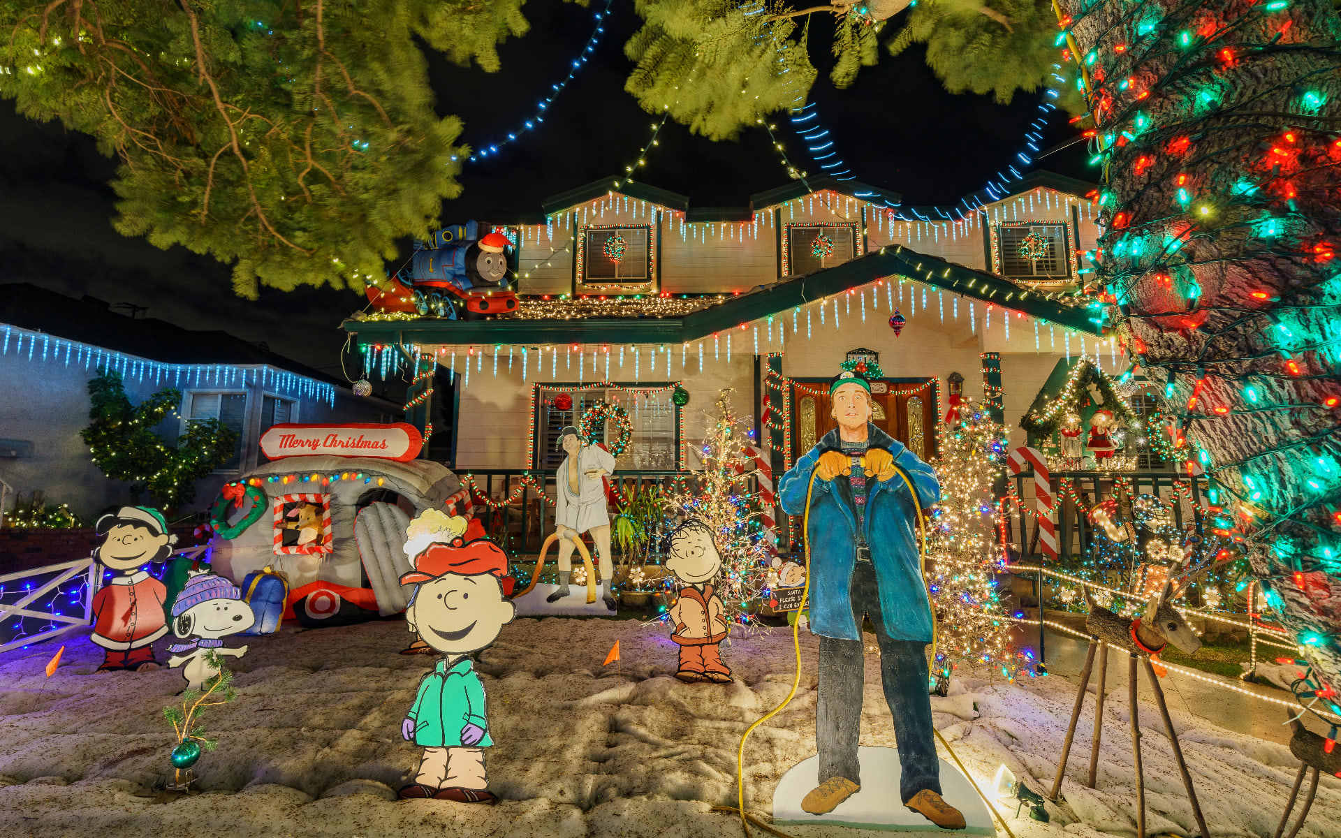 Candy Cane Lane in El Segundo