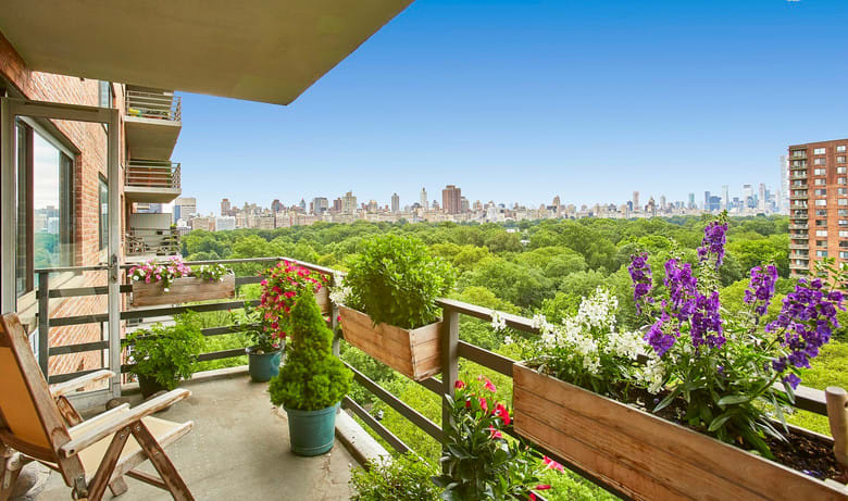 400 Central Park West Unit: 15X