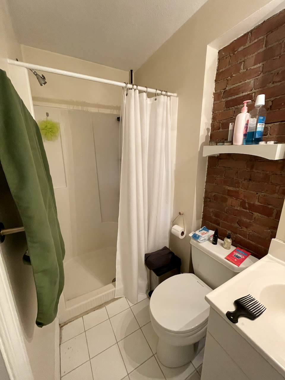 Gorgeous and Renovated West Newton Street Studio - Right on the Back Bay & South End Border! 