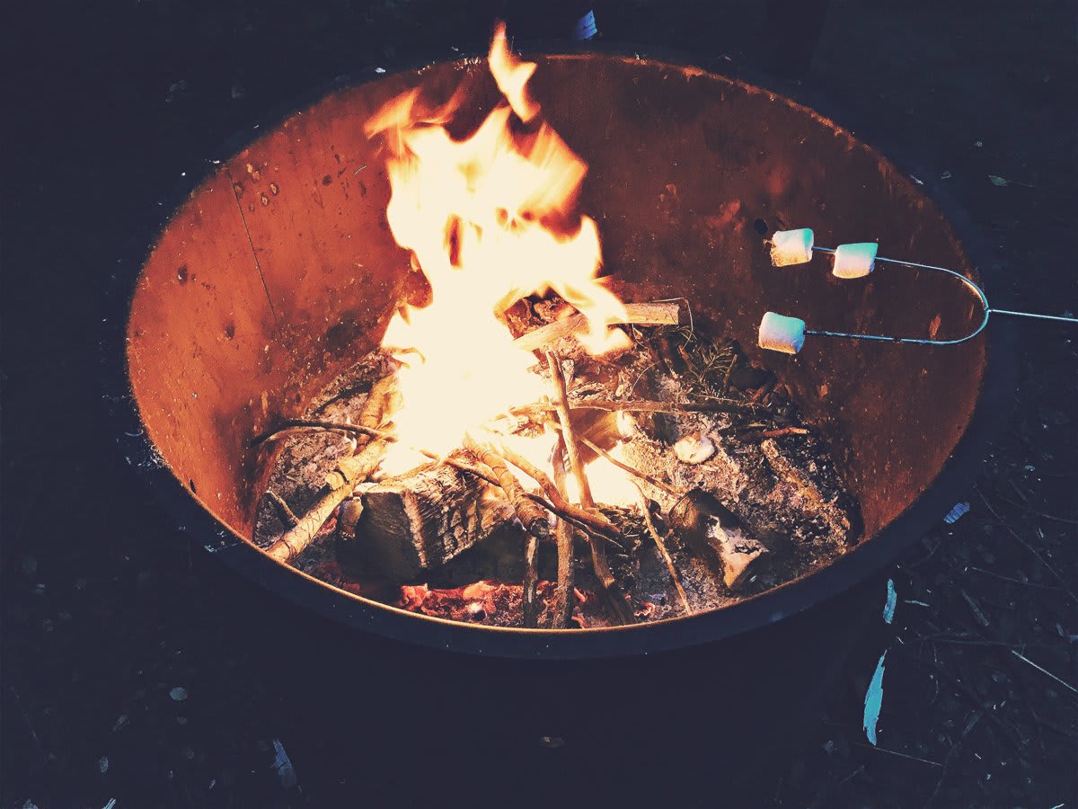 firepit marshmallows