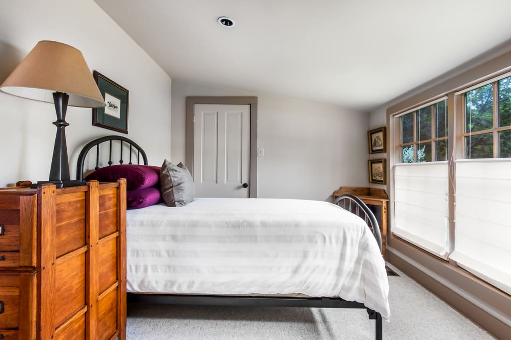 Lake Travis Waterfront Estate Eric Copper