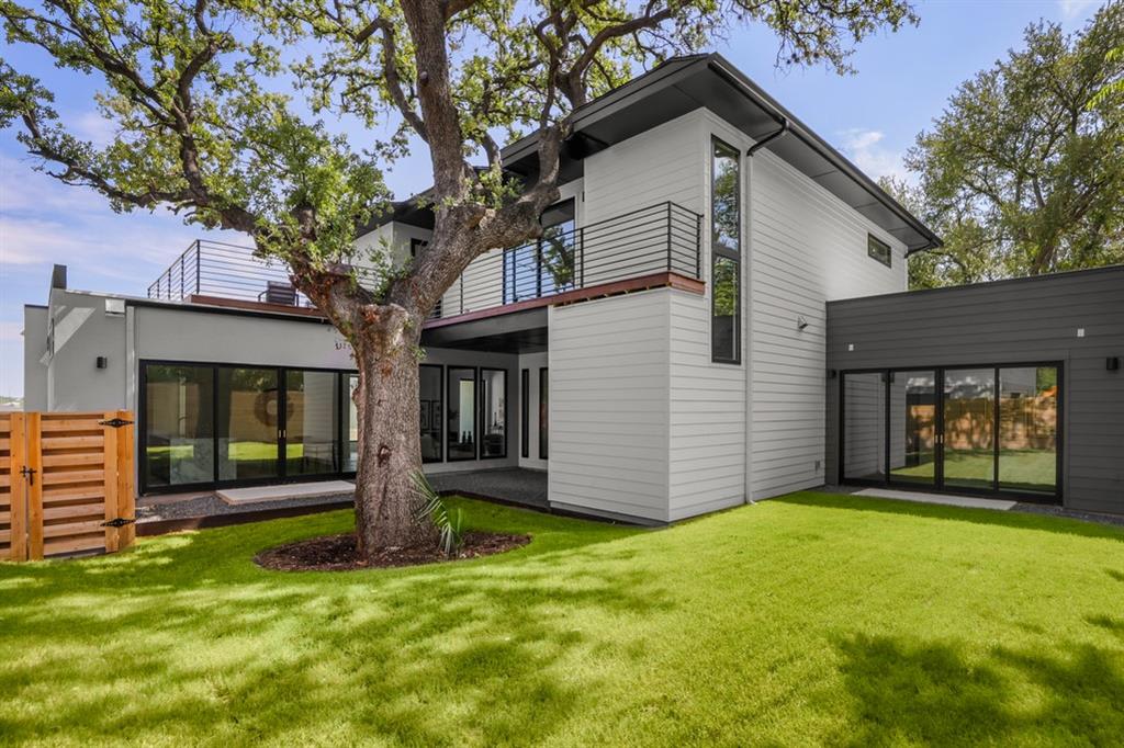 2800 Del Curto Rd, #8