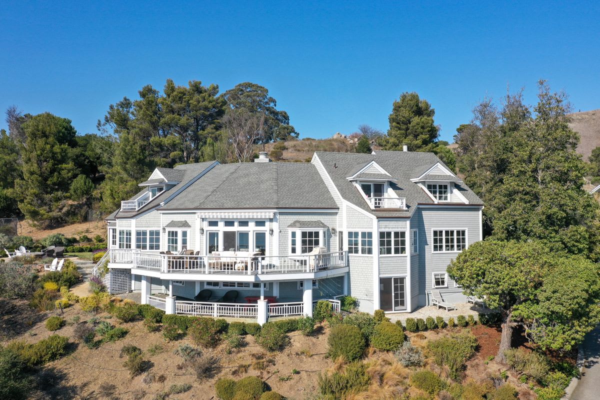 Panoramic Luxury Awaits: 10 Via Paraiso West - Tiburon's Premier Golden Gate View Home