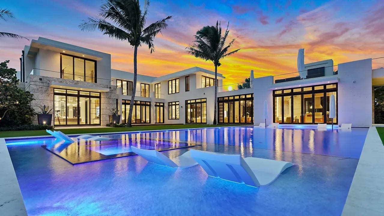 The Pinnacle of Luxury Living: South Florida's Elite Communities