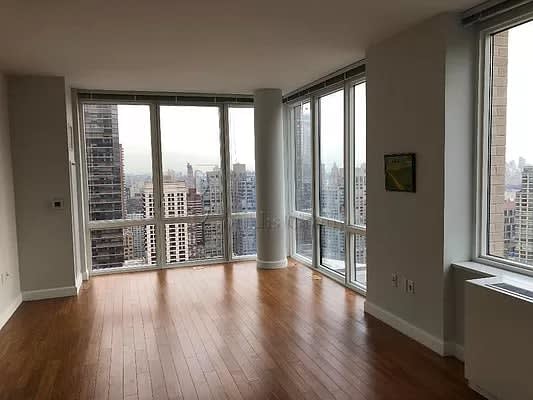 160 W 62nd St Unit: 34E