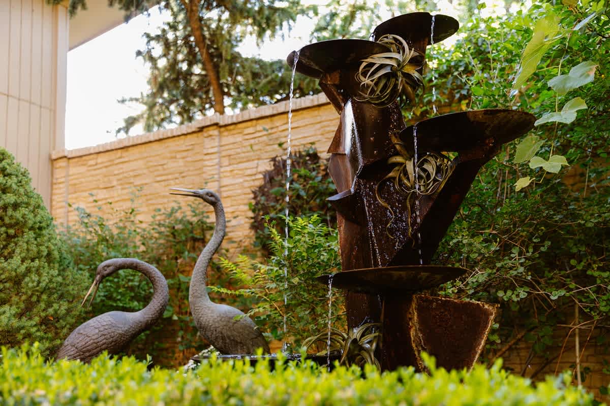 how do you bring the inside out